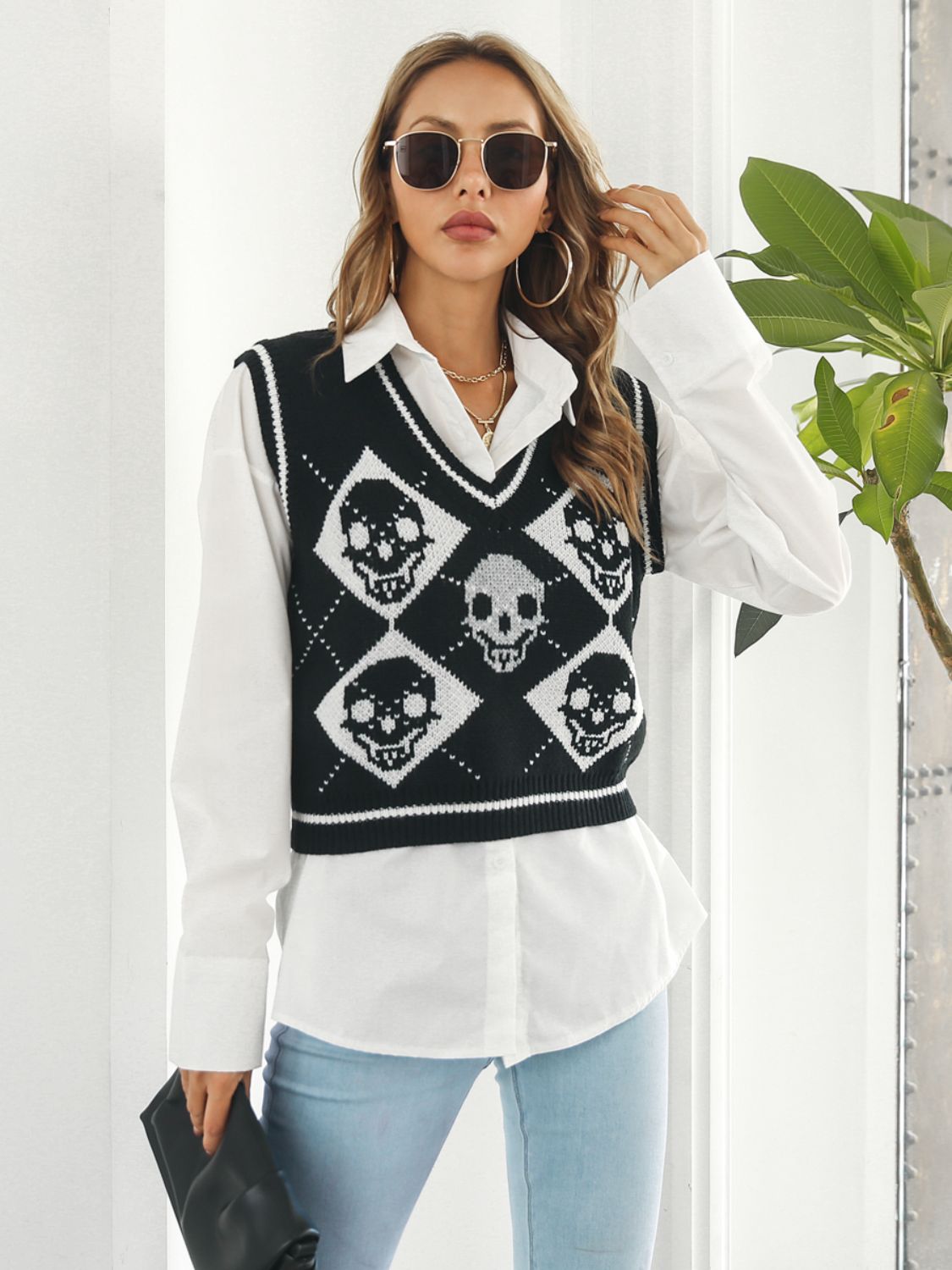 Skull Contrast V-Neck Sweater Vest-Angel Casuals