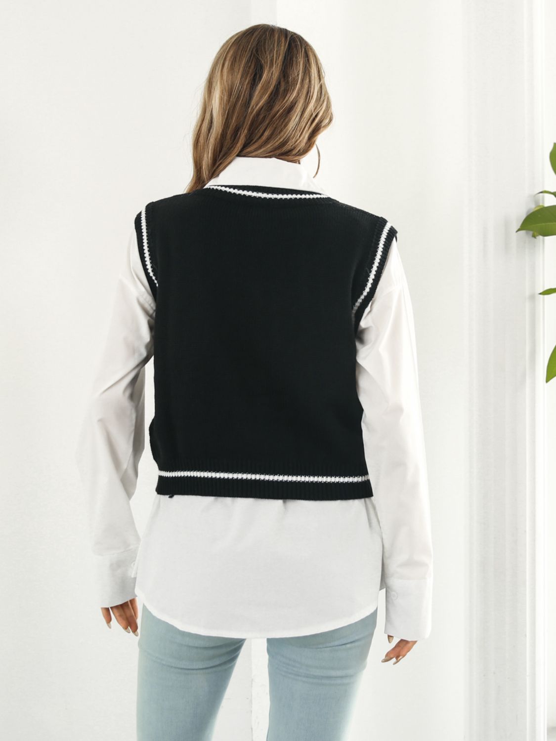Skull Contrast V-Neck Sweater Vest-Angel Casuals