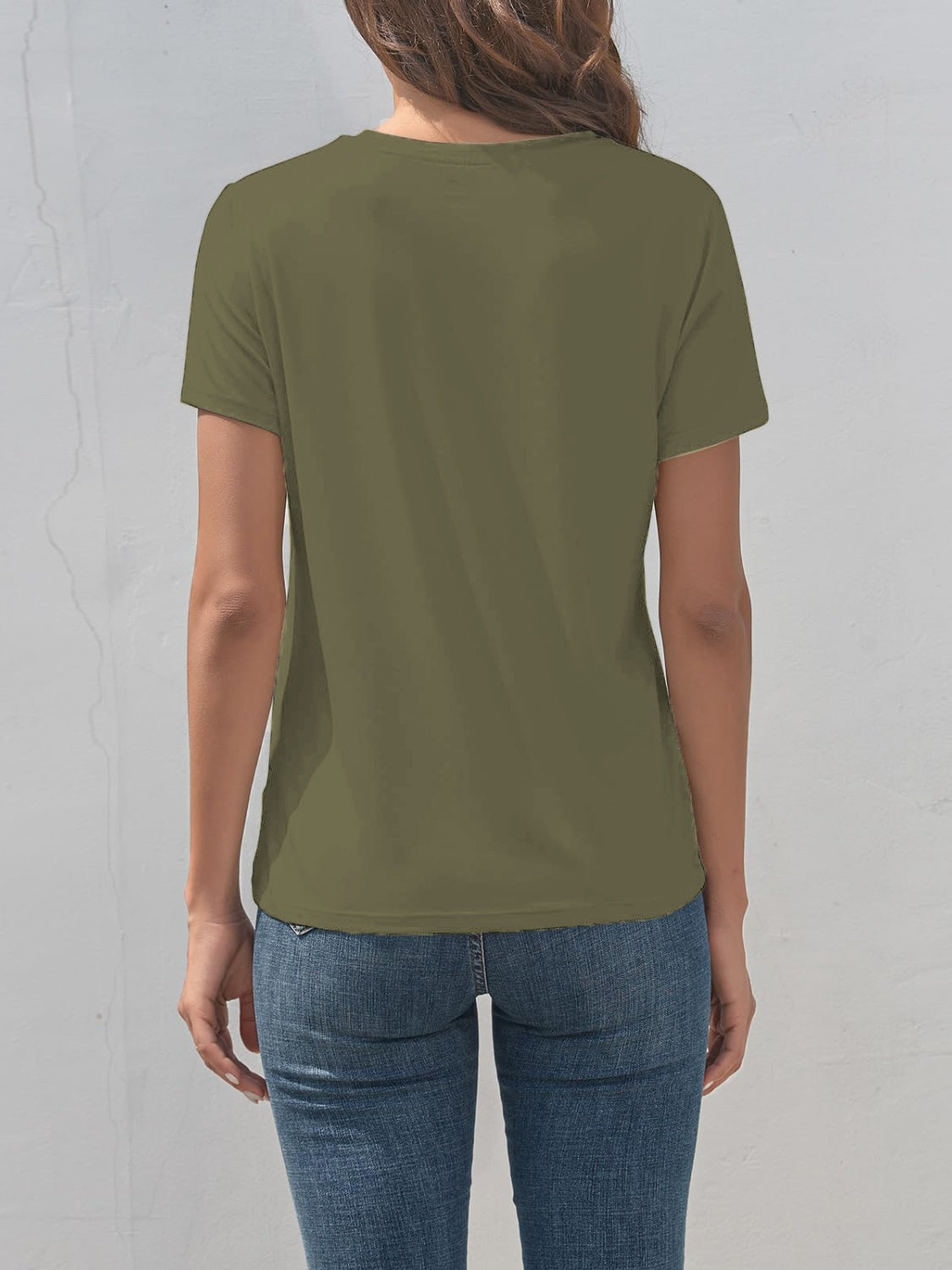 Giraffe Graphic Round Neck T-Shirt-Angel Casuals