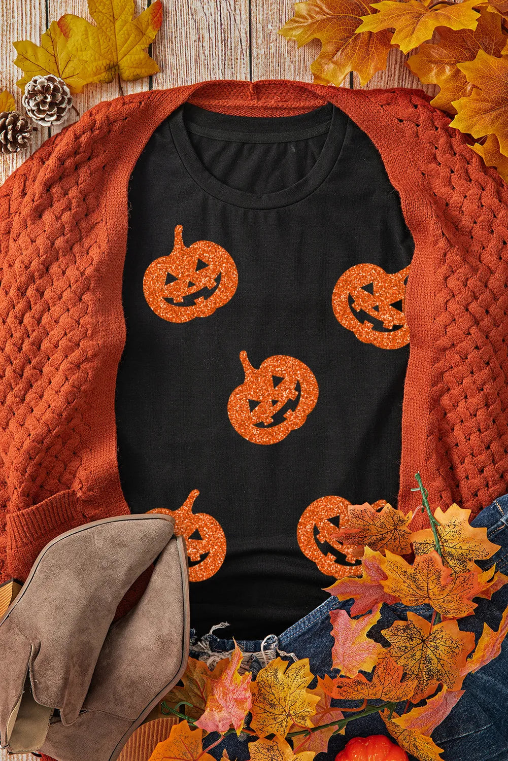 Full Size Glitter Jack-O'-Lantern Round Neck Short Sleeve T-Shirt-Angel Casuals