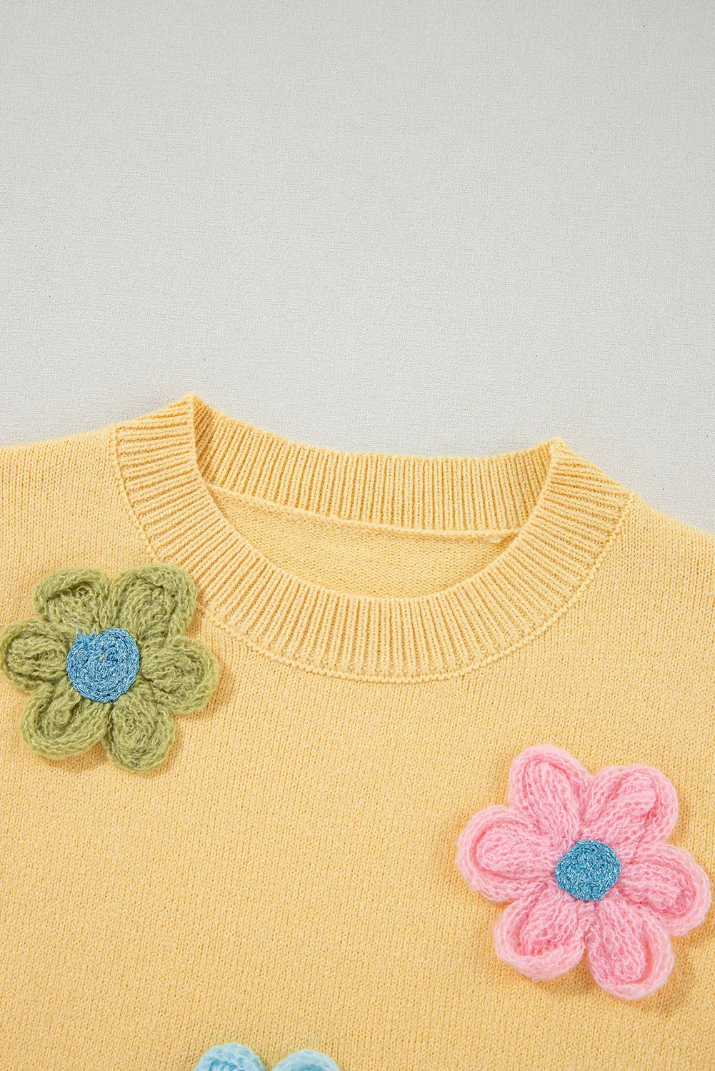 Flower Round Neck Short Sleeve Sweater-Angel Casuals