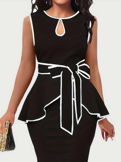 Plus Size Cutout Contrast Sleeveless Dress-Angel Casuals