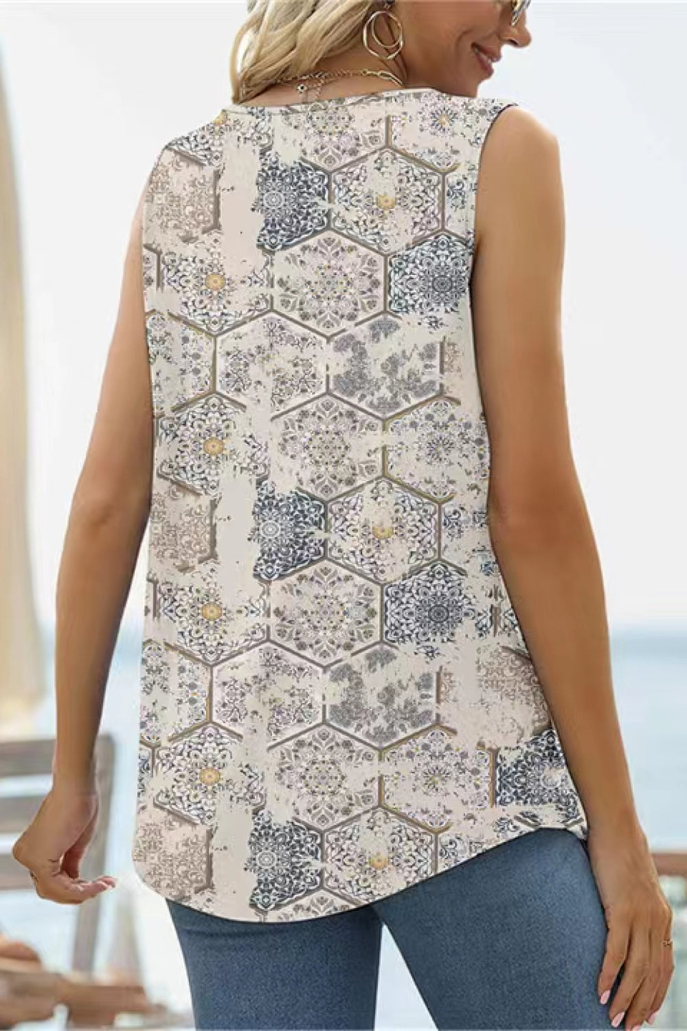 Printed Square Neck Curved Hem Tank-Angel Casuals