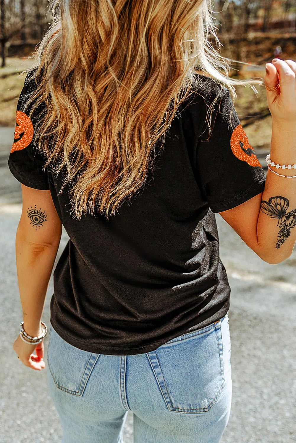Full Size Glitter Jack-O'-Lantern Round Neck Short Sleeve T-Shirt-Angel Casuals