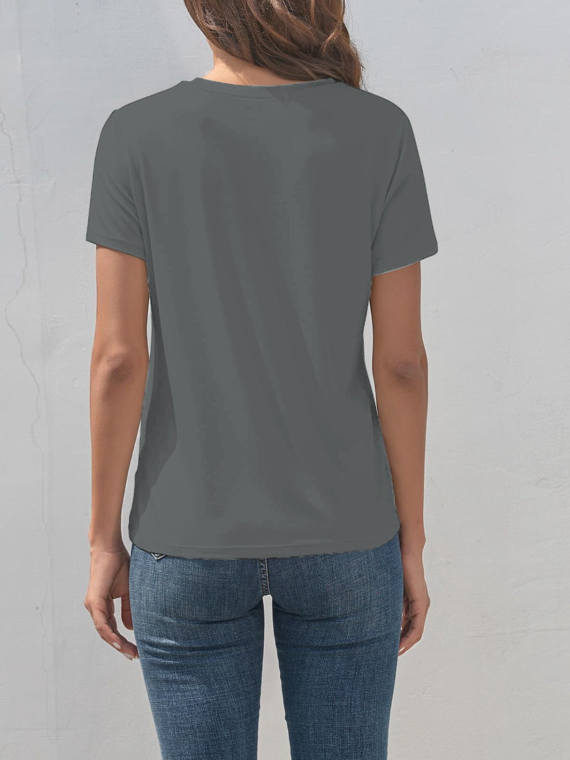 Giraffe Graphic Round Neck T-Shirt-Angel Casuals
