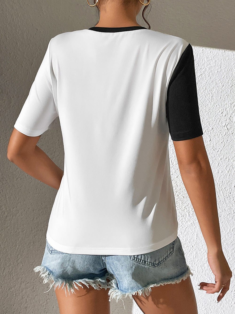 Contrast Color Round Neck Short Sleeve Tee-Angel Casuals