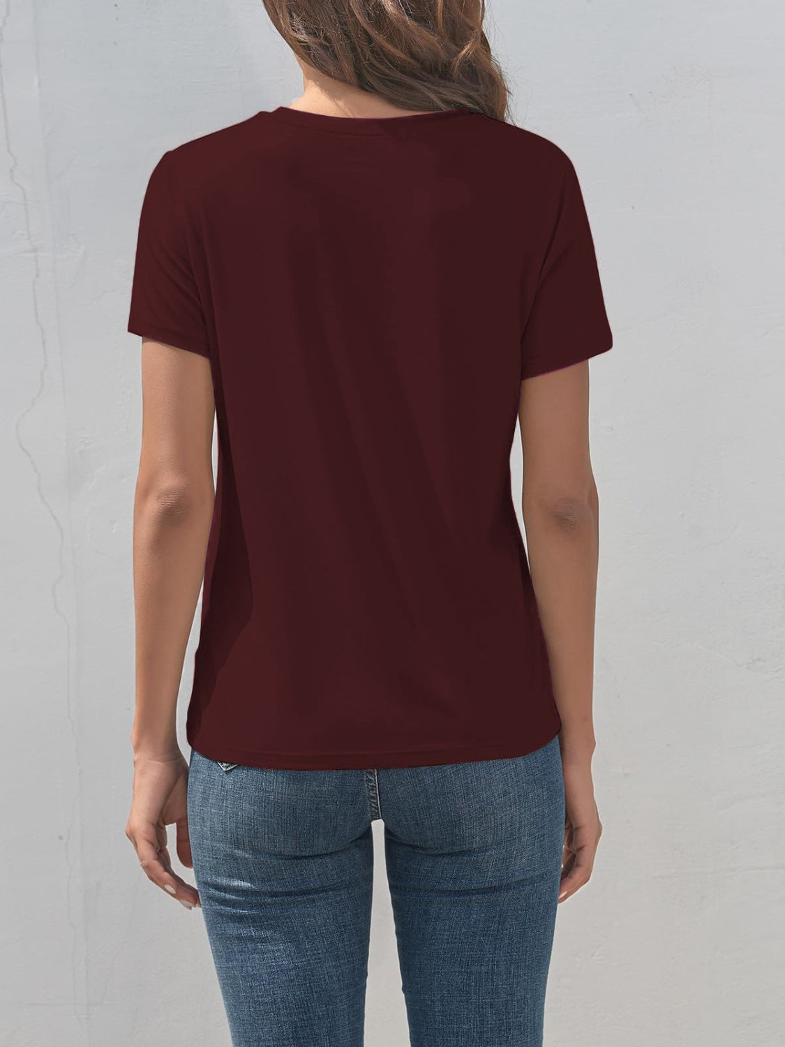 Giraffe Graphic Round Neck T-Shirt-Angel Casuals