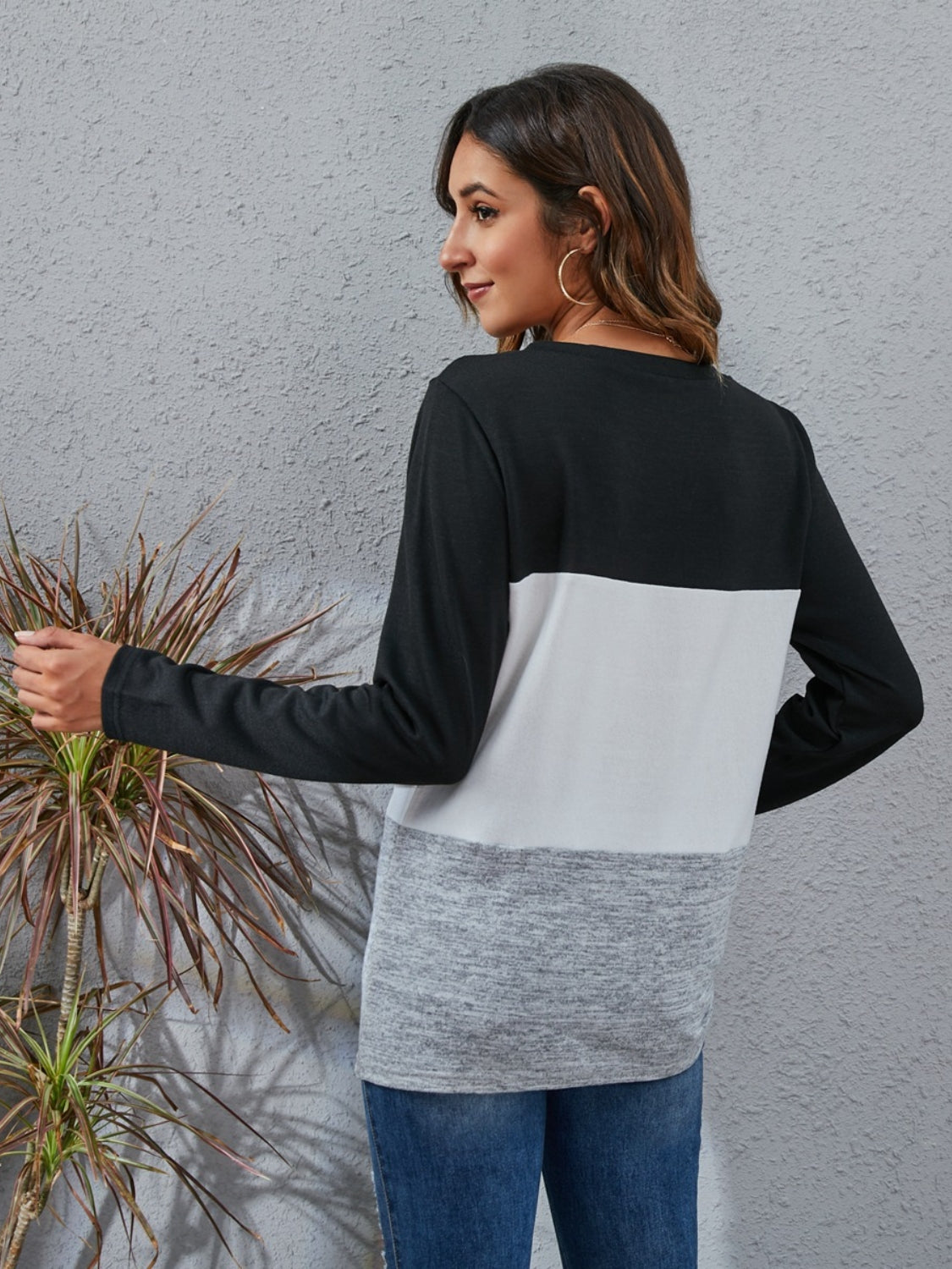 Color Block Round Neck Long Sleeve T-Shirt-Angel Casuals