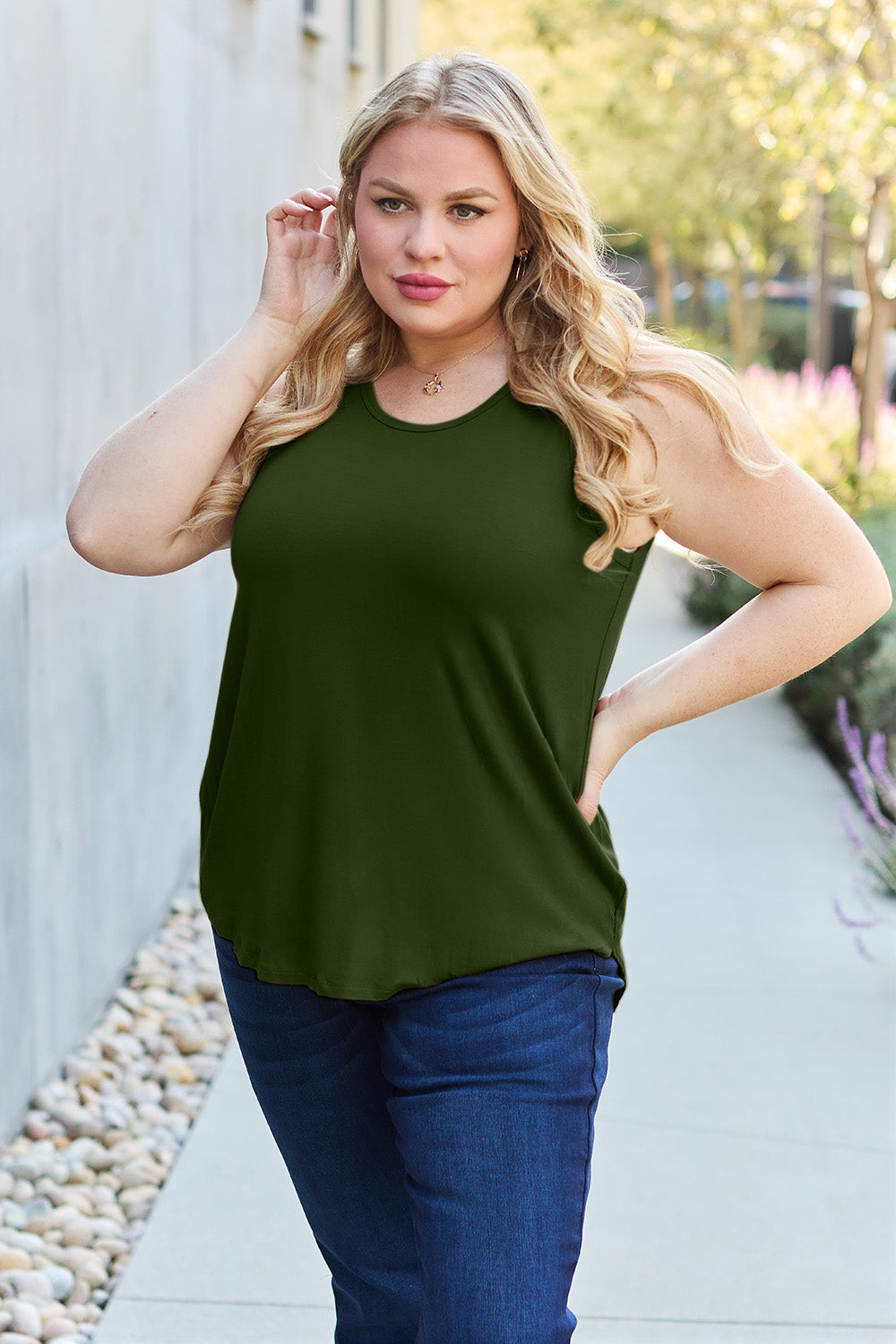 Basic Bae Full Size Round Neck Curved Hem Tank-Angel Casuals